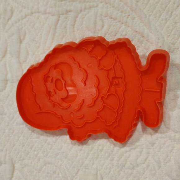 Hallmark Christmas Candy Cane, Santa & HoHoHo Vintage Cookie Cutters - Picture 6 of 7